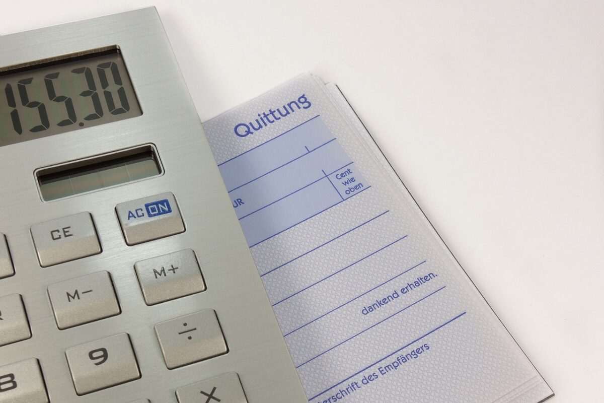 GST invoice and bill book with mandatory tax fields